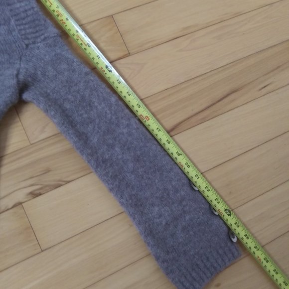 Made in Italy unique poncho style sweater with arms Tricot Chic neutral colors - Picture 9 of 16